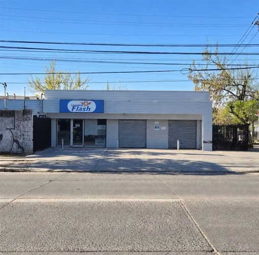 Arriendo local comercial 2 norte con 24 oriente