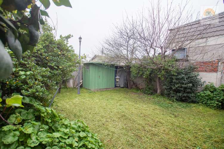 Se vende casa con buen terreno en Maipú
