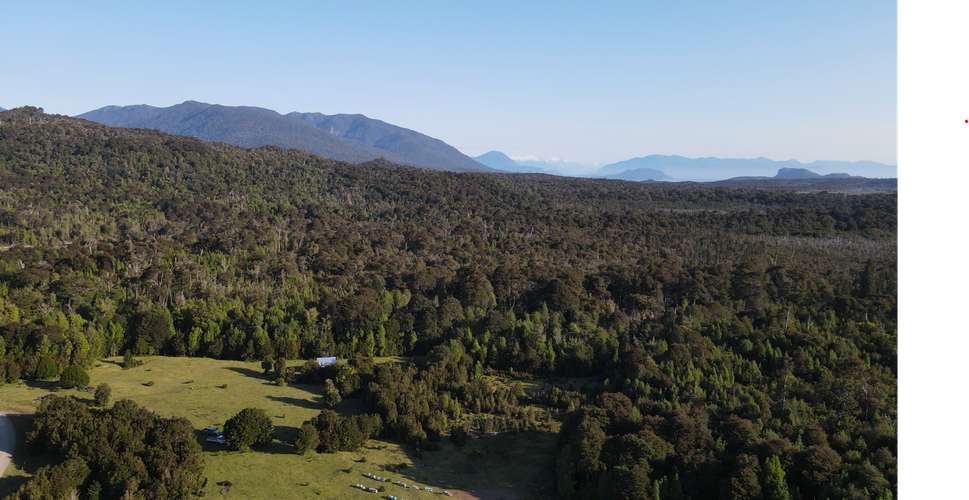 Parcela con río y bosque nativo, puerta norte de la Carretera Austral