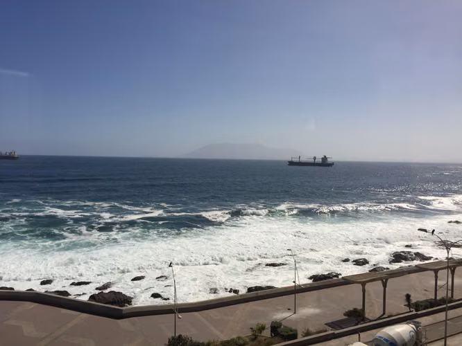 DEPARTAMENTO CON MARAVILLOSA UBICACION FRENTE AL MAR SECTOR BALNEARIO MUNICIPAL