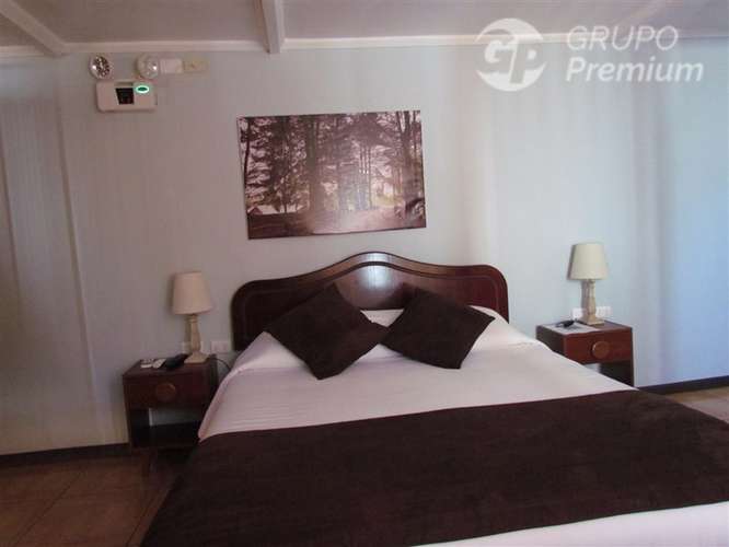 Hostal restobar en venta en Pelluhue - Curanipe Maule