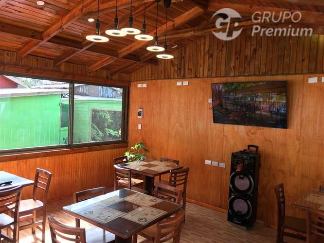 Hostal restobar en venta en Pelluhue - Curanipe Maule
