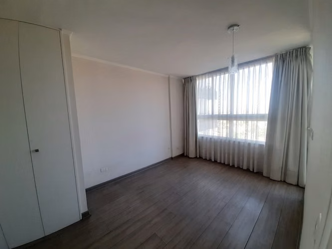 ACOGEDOR DEPARTAMENTO / TRANQUILO SECTOR RESIDENCI - Imagen 5
