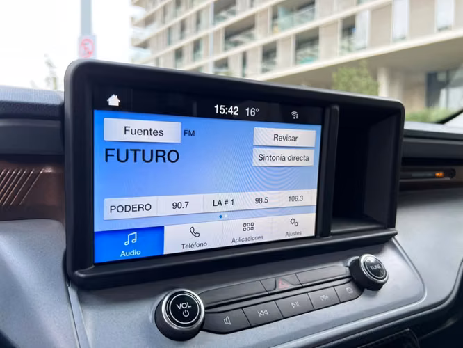 FORD MAVERICK LARIAT 2.0 4X4 2024 - Imagen 14