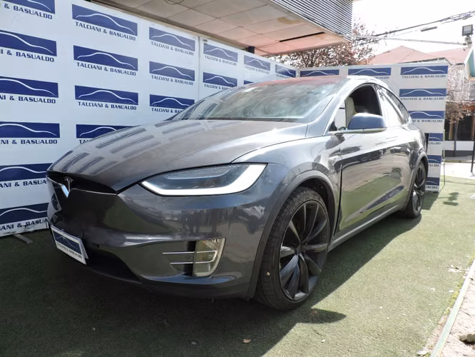 TESLA X P90DL 4X4 2016