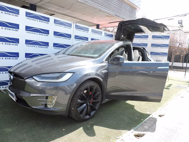 TESLA X P90DL 4X4 2016 - Imagen 13