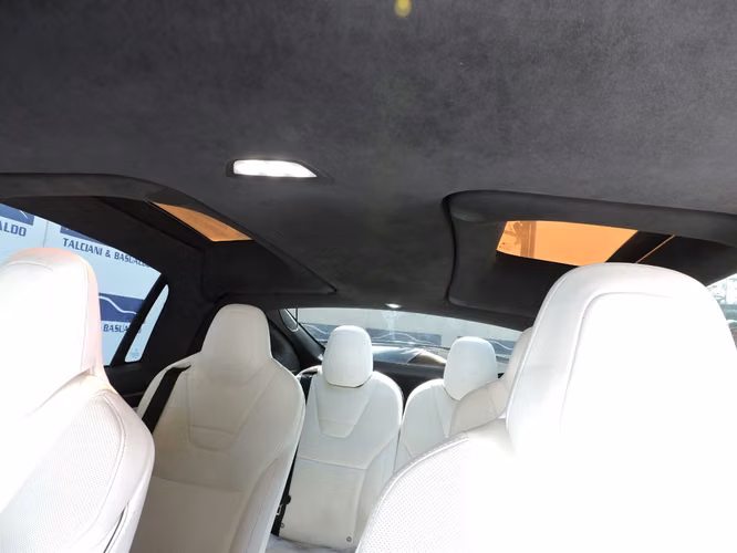 TESLA X P90DL 4X4 2016 - Imagen 16