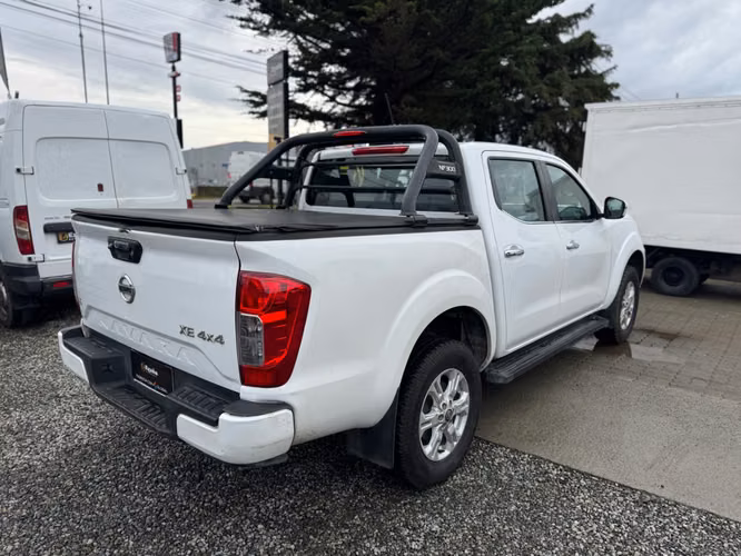NISSAN NAVARA 2021