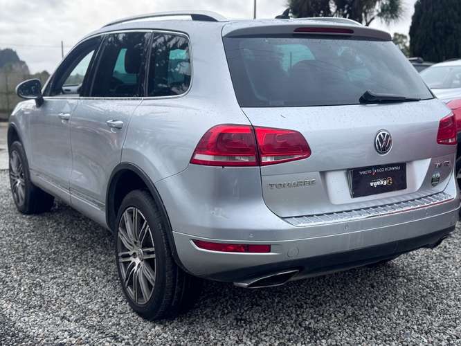 VOLKSWAGEN TOUAREG 2012