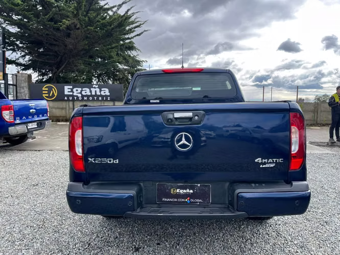 MERCEDES BENZ X250 2019