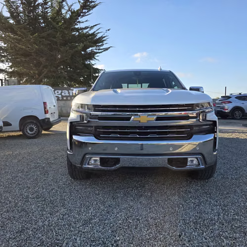 CHEVROLET SILVERADO 2019 - Imagen 2