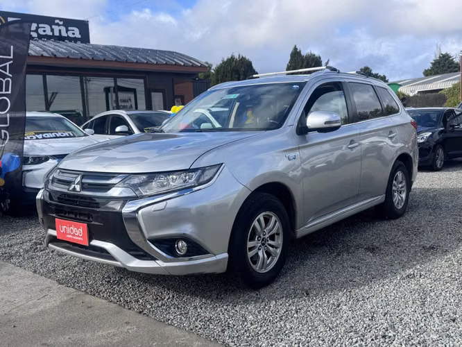 MITSUBISHI OUTLANDER 2019 - Imagen 5