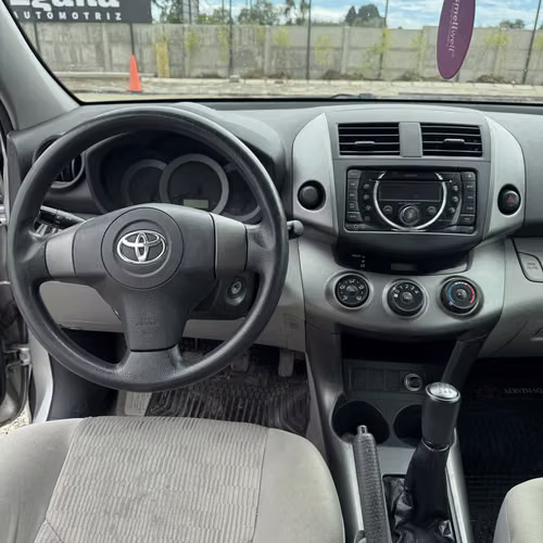 TOYOTA RAV4 2011 - Imagen 8