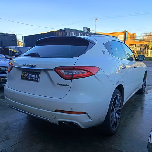 MASERATI LEVANTE 2018