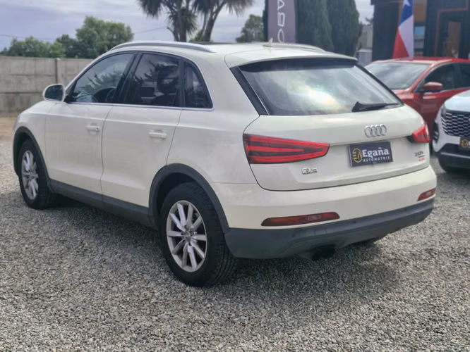 AUDI Q3 2013