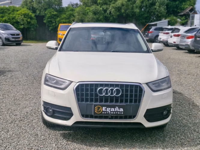 AUDI Q3 2013