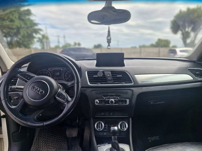 AUDI Q3 2013