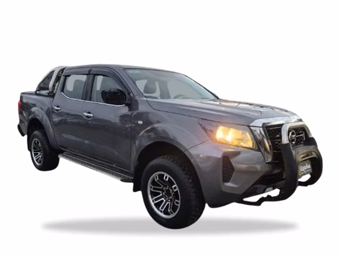 NISSAN NAVARA 2021