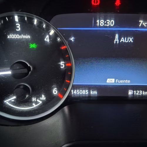 NISSAN NAVARA 2021