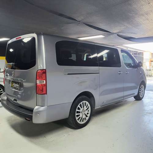 PEUGEOT TRAVELLER 2024 - Imagen 5