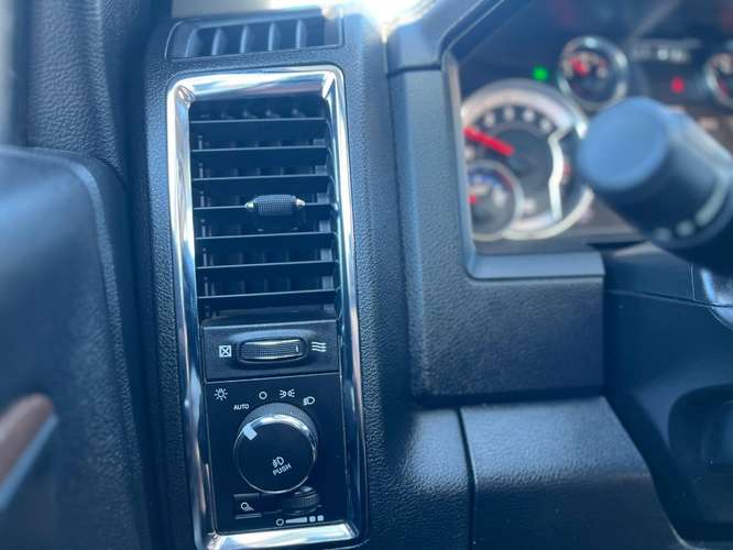 RAM 1500 LARAMIE 4X4 3.0 AUT 2018