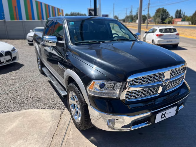 RAM 1500 LARAMIE 4X4 3.0 AUT 2018 - Imagen 20