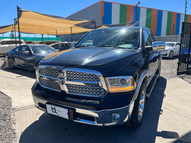 RAM 1500 LARAMIE 4X4 3.0 AUT 2018