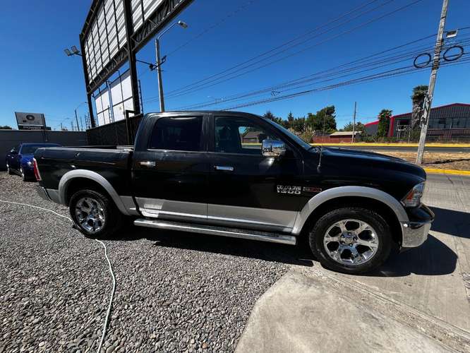 RAM 1500 LARAMIE 4X4 3.0 AUT 2018