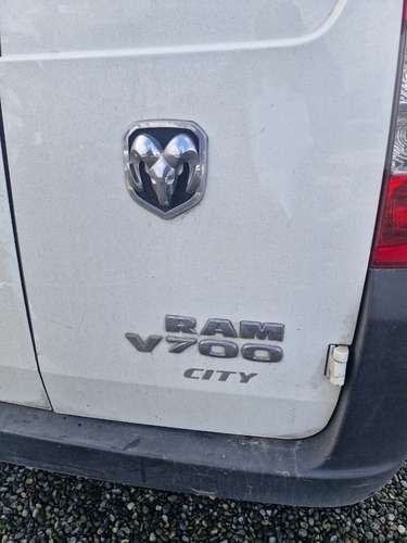 RAM VAN 700 2022 - Imagen 3
