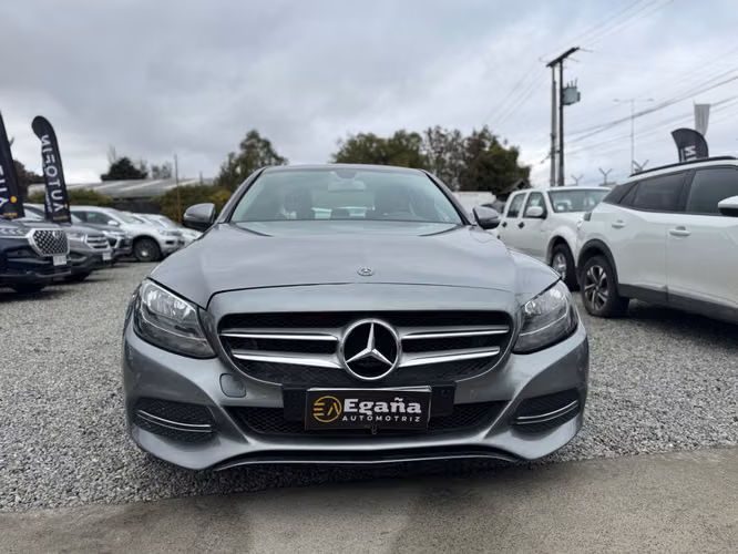 MERCEDES BENZ C180 2016
