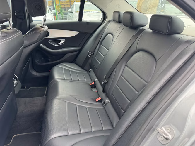 MERCEDES BENZ C180 2016