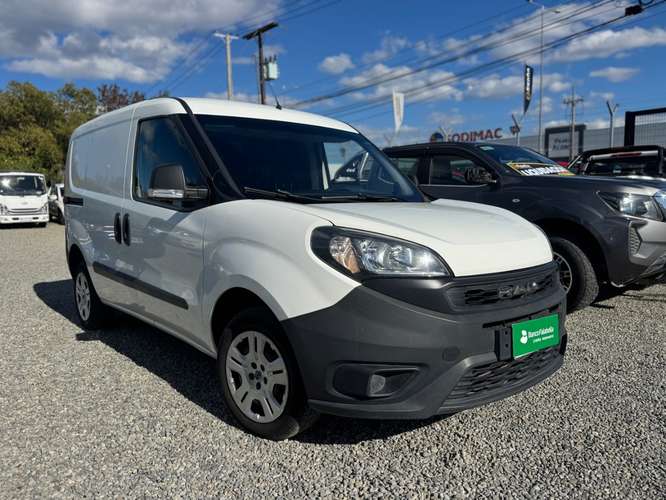 RAM VAN 1000 2022