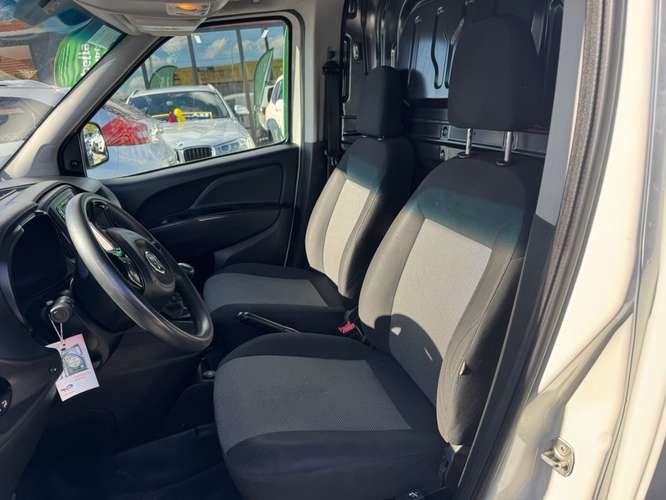 RAM VAN 1000 2022