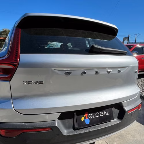 VOLVO XC40 2019