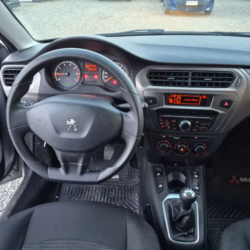 PEUGEOT 301 2021 - Imagen 8