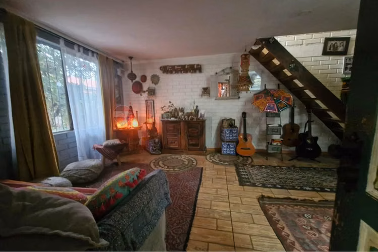Casa ideal en santiago: espaciosa , regularizada. - Imagen 6