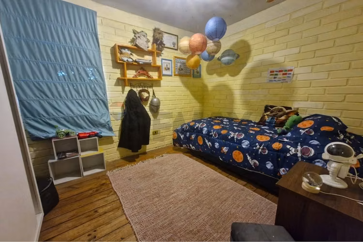 Casa ideal en santiago: espaciosa , regularizada. - Imagen 12