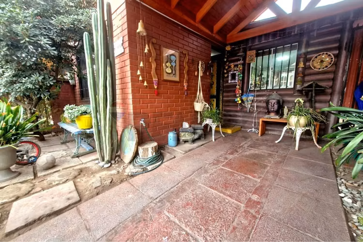 Casa ideal en santiago: espaciosa , regularizada. - Imagen 19