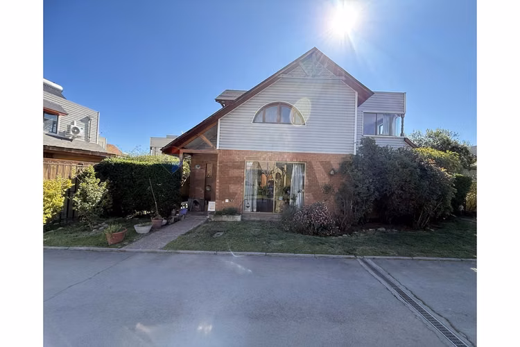 Arriendo de casa en cond. elqui i | peñaflor