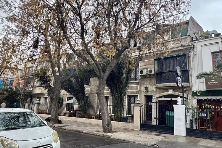 Casona patrimonial para inversión - Imagen 10