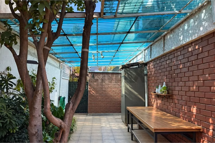 Casa 6d pasaje cerrado | los cobres vitacura