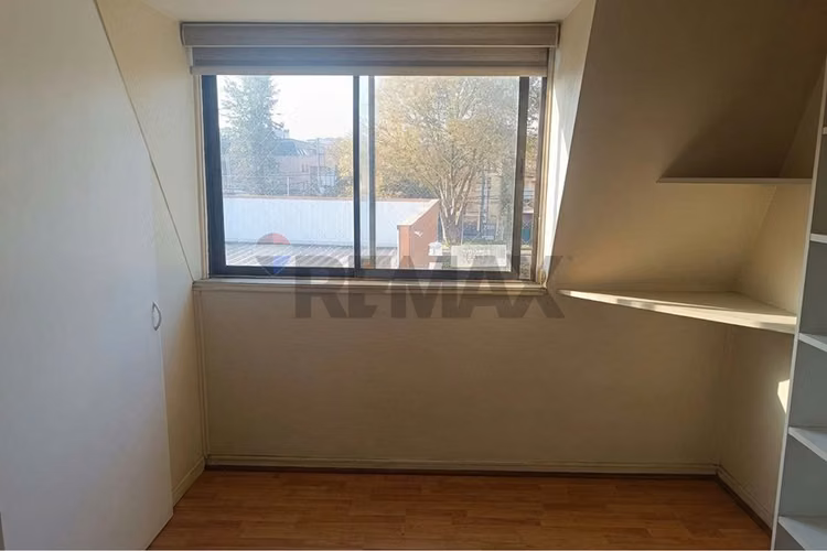 Casa en ñuñoa en pasaje por 8.900uf - Imagen 3