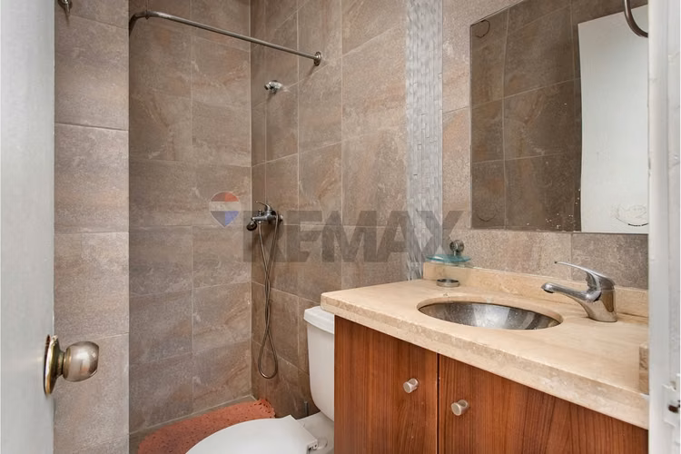 Hermoso dpto 3dor+serv+bd metro manuel montt - Imagen 24