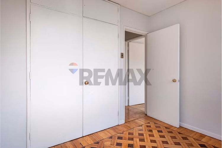 Arriendo 3dor+serv+bd metro manuel montt - Imagen 17