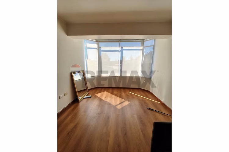 Hermoso departamento frente a parque ecuador - Imagen 16