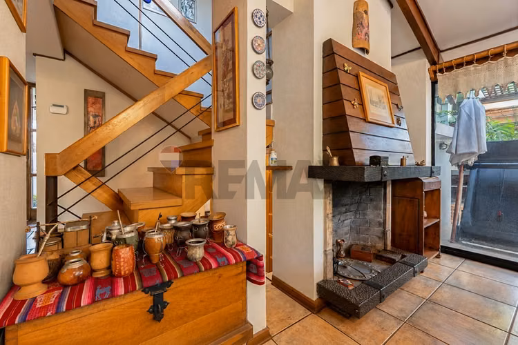 Venta casa 5d 3b la reina - Imagen 4