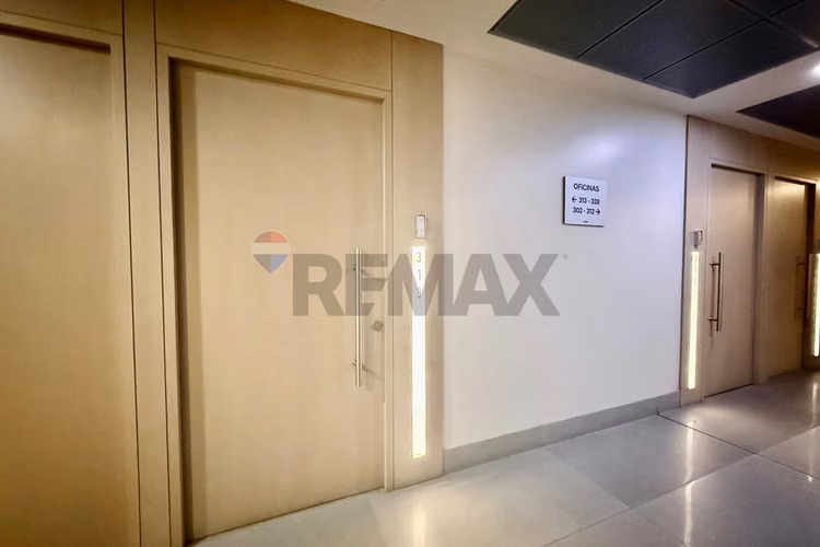 Oficina nueva y luminosa |la dehesa - Imagen 3