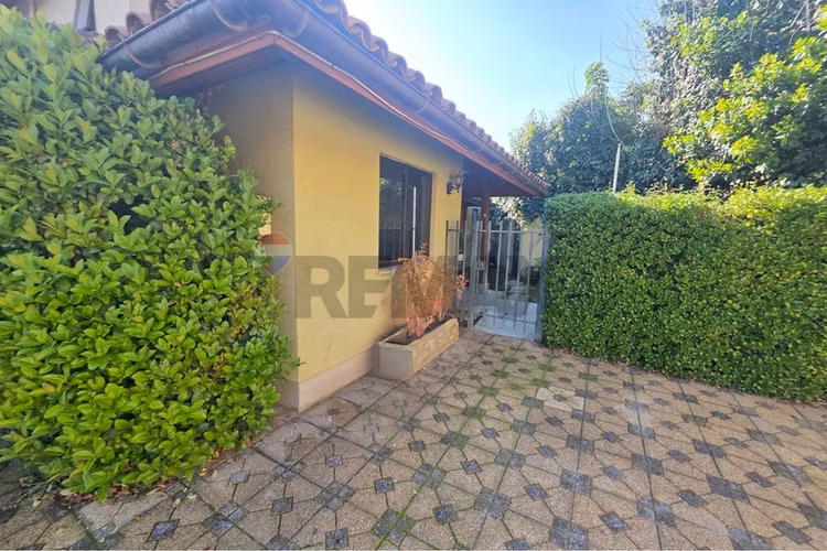 Casa peñalolén excelente condominio - Imagen 1
