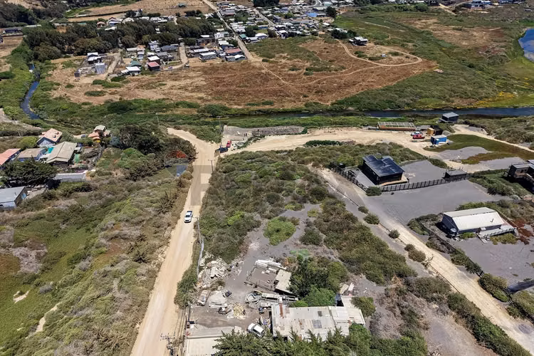 Sitio residencial vista al mar navidad lagunillas - Imagen 5
