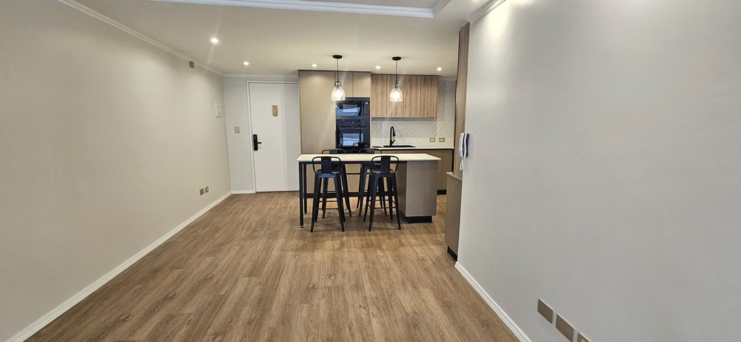 VENTA DEPARTAMENTO REMODELADO COMPLETO BARRIO LAS NIEVES - Imagen 8